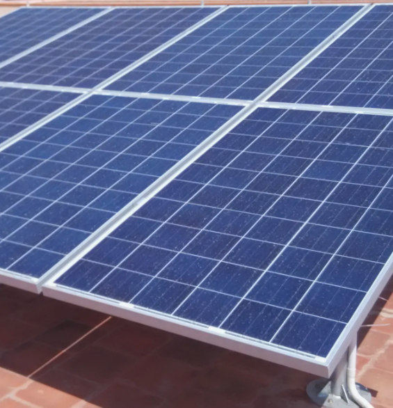 Подробнее о статье Почему продажа излишков солнечной энергии может обязать вас платить налоги