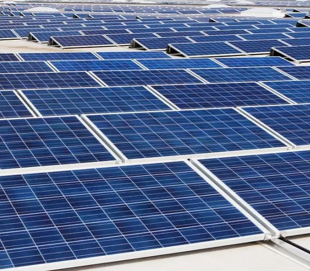 Подробнее о статье Как рассчитать необходимую мощность СЭС для дома на 4 человека