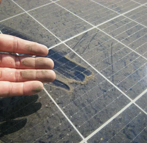 Подробнее о статье Солнечные панели с самоочисткой от снега и пыли