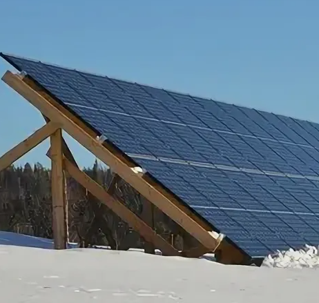 Подробнее о статье Снеговая нагрузка на крепёж: когда крыша выдержит, а рама — нет