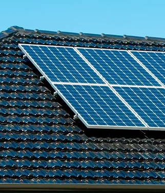 Подробнее о статье Когда СЭС стабилизирует сеть, а когда — дестабилизирует (по данным расчётных центров)